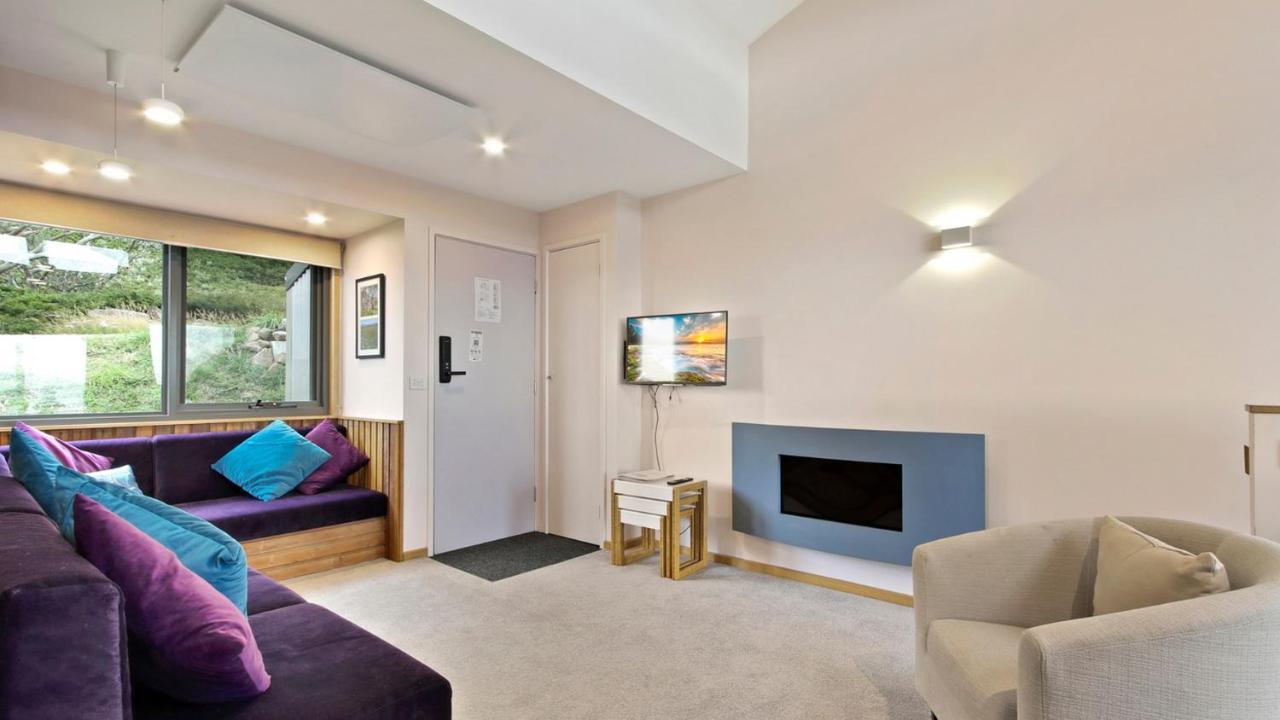 Snowtel 4 Villa Mount Hotham Bagian luar foto